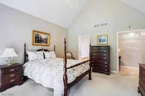 5323 Shadow Creek Dr, Boardman, OH 44512 photo 17