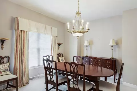 5323 Shadow Creek Dr, Boardman, OH 44512 photo 5