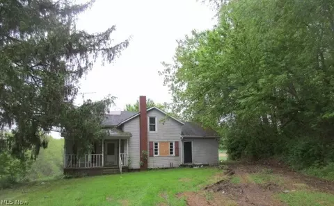 1084 Arbor Rd NE, Minerva, OH 44657