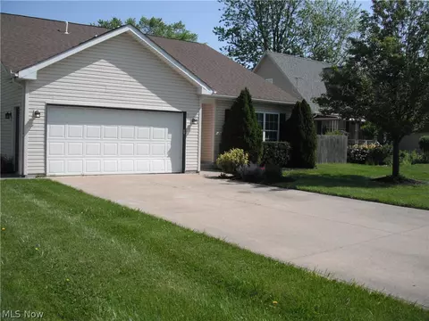 Exterior - 2320 Stonepath St, Lorain, OH 44052 photo 7 of 7
