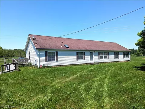 9889 Griffith Rd, Ravenna, OH 44266