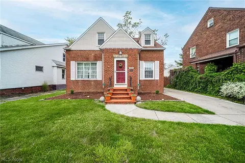 264 E 190th St, Euclid, OH 44119