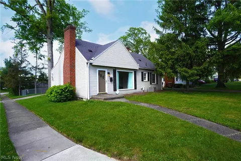 1835 Byrd Ave, Cuyahoga Falls, OH 44223