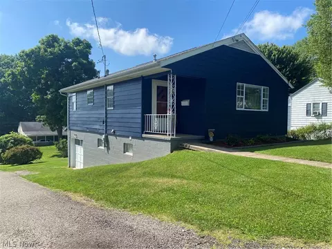 4401 Jefferson St, Parkersburg, WV 26104