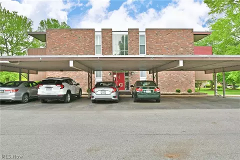 3020 N River Rd NE #G2, Warren, OH 44483
