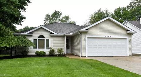 1090 Valley Creek Dr, Eastlake, OH 44095
