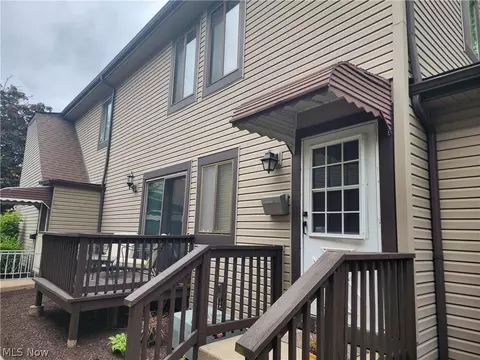 554 Turney Rd, Bedford, OH 44146