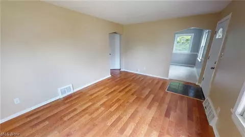 Living - 20516 Watson Rd, Maple Heights, OH 44137 photo 1 of 1