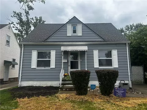 20516 Watson Rd, Maple Heights, OH 44137