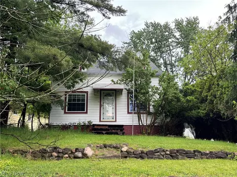 8483 Broadview Rd, Broadview Heights, OH 44147