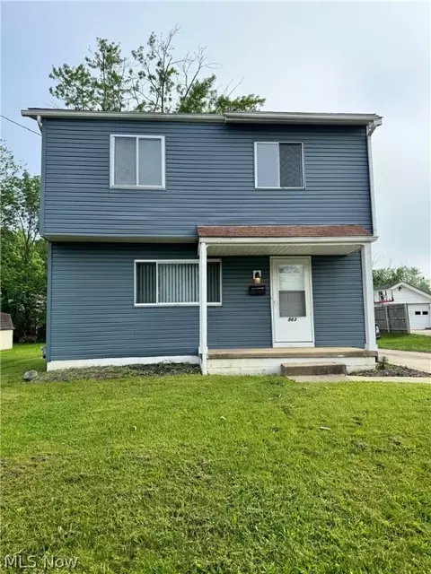 863 Russell Ave, Akron, OH 44307