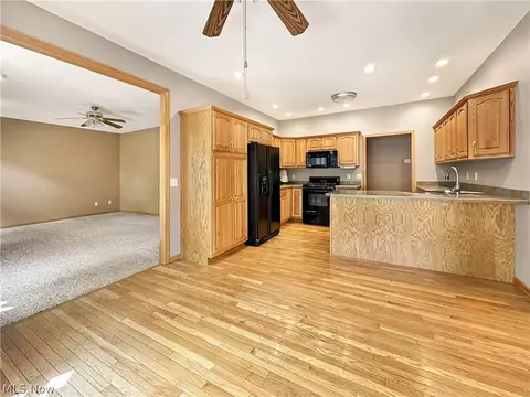 Kitchen - 6914 Ruby Cts, Austintown, OH 44515 photo 1 of 8