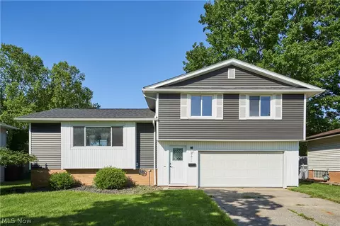 6611 Kingsdale Blvd, Cleveland, OH 44130