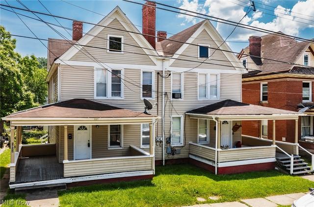 1320 1322 Avery St, Parkersburg, WV 26101