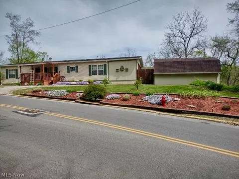 790 Glendale Rd, Marietta, OH 45750