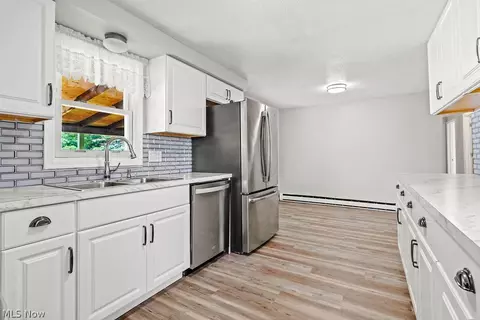 8654 Murray Ridge Rd, Elyria, OH 44035 photo 23