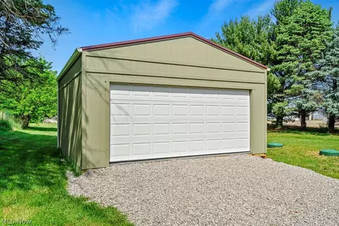 8654 Murray Ridge Rd, Elyria, OH 44035 photo 11