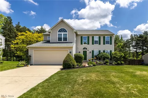 2013 Westbury Dr, Brunswick, OH 44212