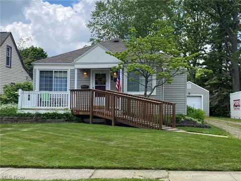 168 Overlook Ave, Wadsworth, OH 44281