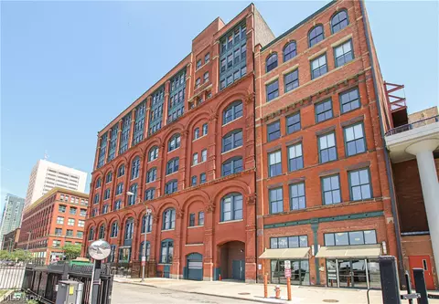 635 W Lakeside Ave #502, Cleveland, OH 44113