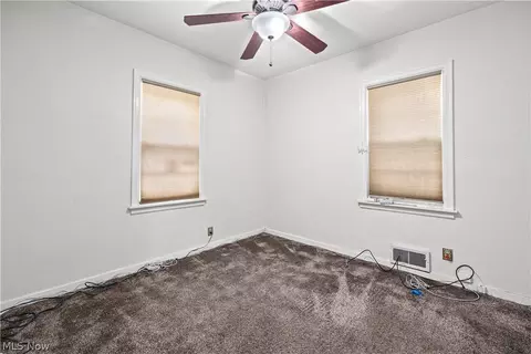 416 Bond St, Elyria, OH 44035 photo 25