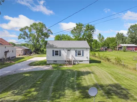 3551 Greenwich Rd, Seville, OH 44273