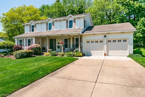 7196 Lancaster Ct, Concord, OH 44077