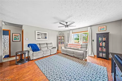 Living - 9257 Bechtel Rd, Elyria, OH 44035 photo 2 of 3