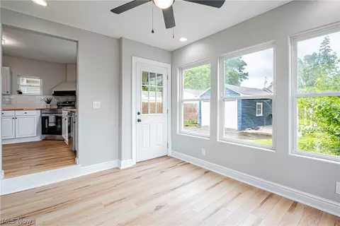 104 Palmetto Ave, Akron, OH 44301 photo 9