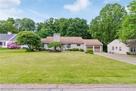 220 Reed Rd, Wooster, OH 44691