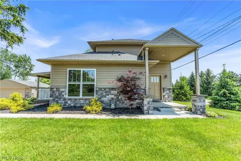 1385 Stony Hill Rd, Hinckley, OH 44233