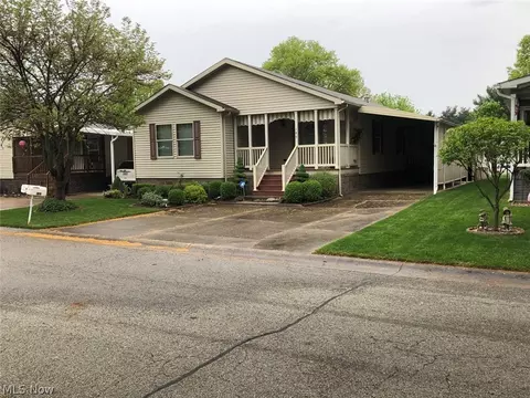 189 D St SW, Navarre, OH 44662