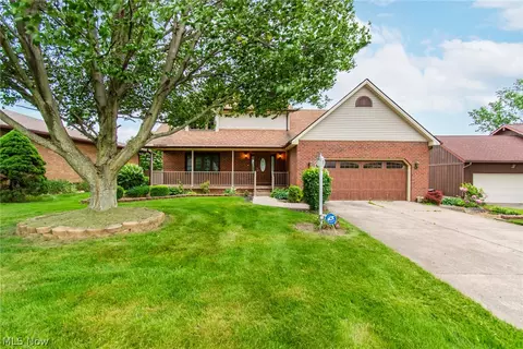 104 Creed Cir, Campbell, OH 44405