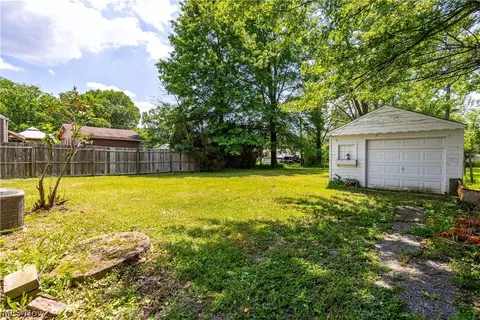 537 Metcalf Rd, Elyria, OH 44035 photo 32