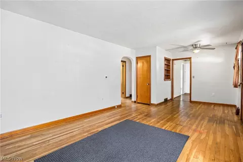 537 Metcalf Rd, Elyria, OH 44035 photo 10