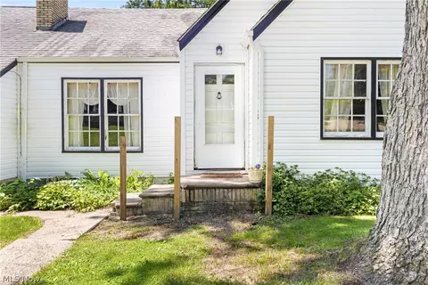 Exterior - 291 East St, Mount Pleasant, OH 43939 photo 3 of 4