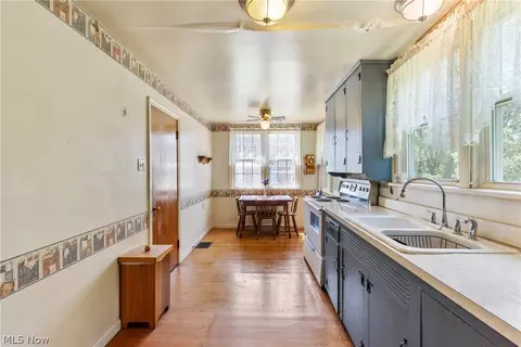 Kitchen - 291 East St, Mount Pleasant, OH 43939 photo 1 of 3