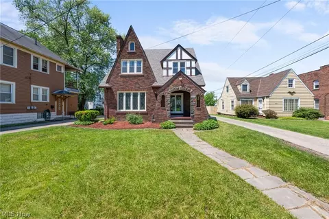 4548 Turney Rd, Cleveland, OH 44105