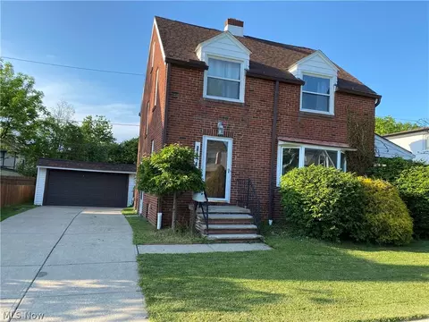 19240 Malvern Ave, Rocky River, OH 44116
