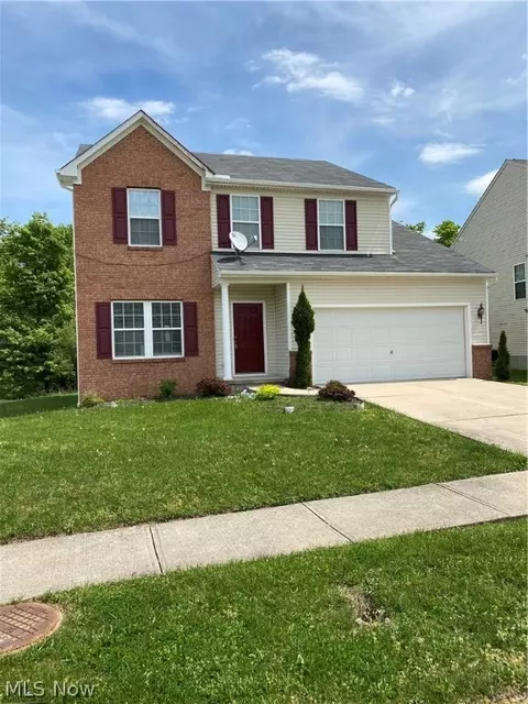 465 Highland Ridge Dr, Richmond Heights, OH 44143