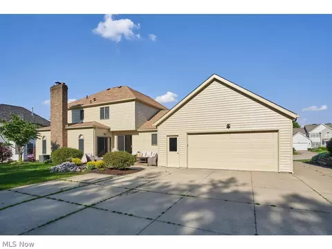 334 W Bramble Cir, Copley, OH 44321 photo 20