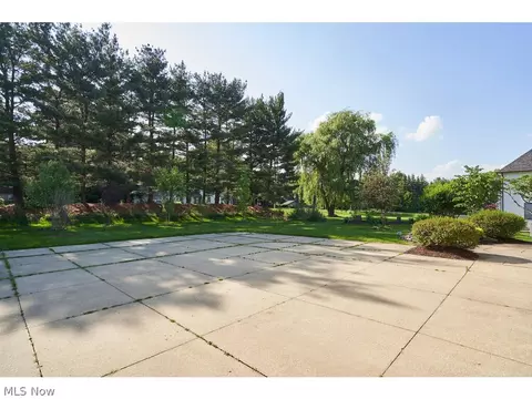 334 W Bramble Cir, Copley, OH 44321 photo 21
