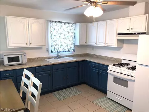 508 Vermont Rd, Elyria, OH 44035 photo 22