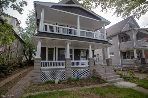 10322 Parkgate Ave, Cleveland, OH 44108