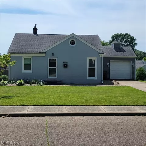 222 Rowford Ave SW, Massillon, OH 44646