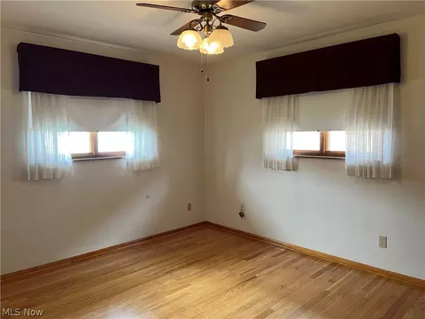 Bedroom - 220 Florida Ave, Weirton, WV 26062 photo 3 of 4