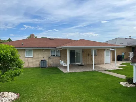 Exterior - 220 Florida Ave, Weirton, WV 26062 photo 5 of 5