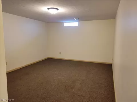 720 Plainfield Rd, Akron, OH 44312 photo 23