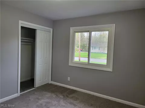 720 Plainfield Rd, Akron, OH 44312 photo 13