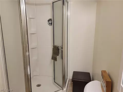 720 Plainfield Rd, Akron, OH 44312 photo 30